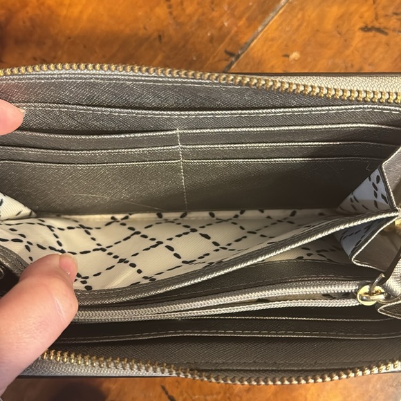 Kate Spade Silver Long Wallet - Picture 8 of 8